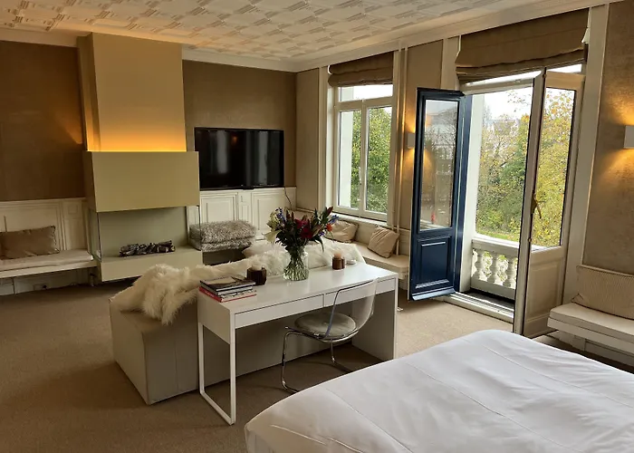 Park Mansion Hotel